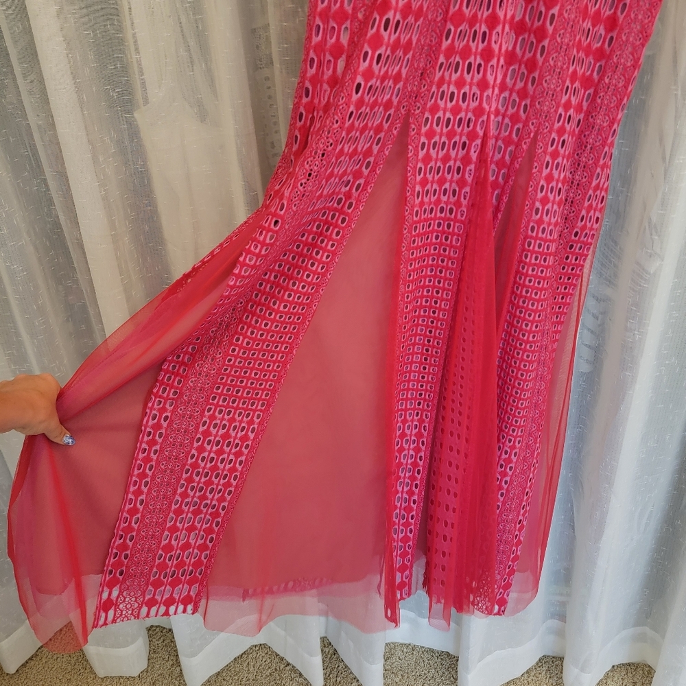 BCBG Maxazria Elinor Sleeveless Lace Gown Pink Rasberry Size 6 NWOT - Picture 13 of 16